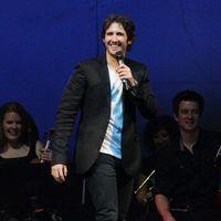 Josh Groban performs at the Bank Atlantic Center | Picture 111491